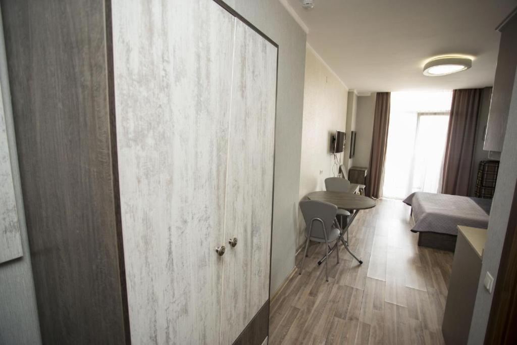 Apartment On Sherif Khimshiashvili Street 15B Batumi Exteriör bild